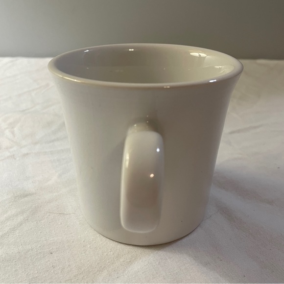 Fiesta Fiestaware USA Ring Loop Handle Mug in White - Picture 5 of 6